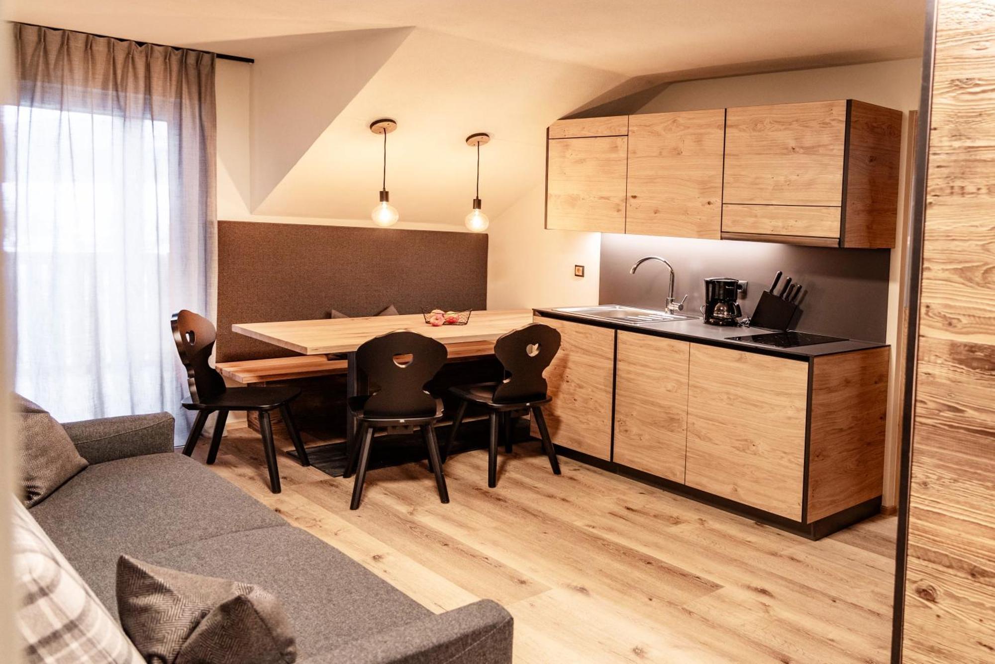 فالزيس Appartement- Und Wellnesshotel Winkler المظهر الخارجي الصورة