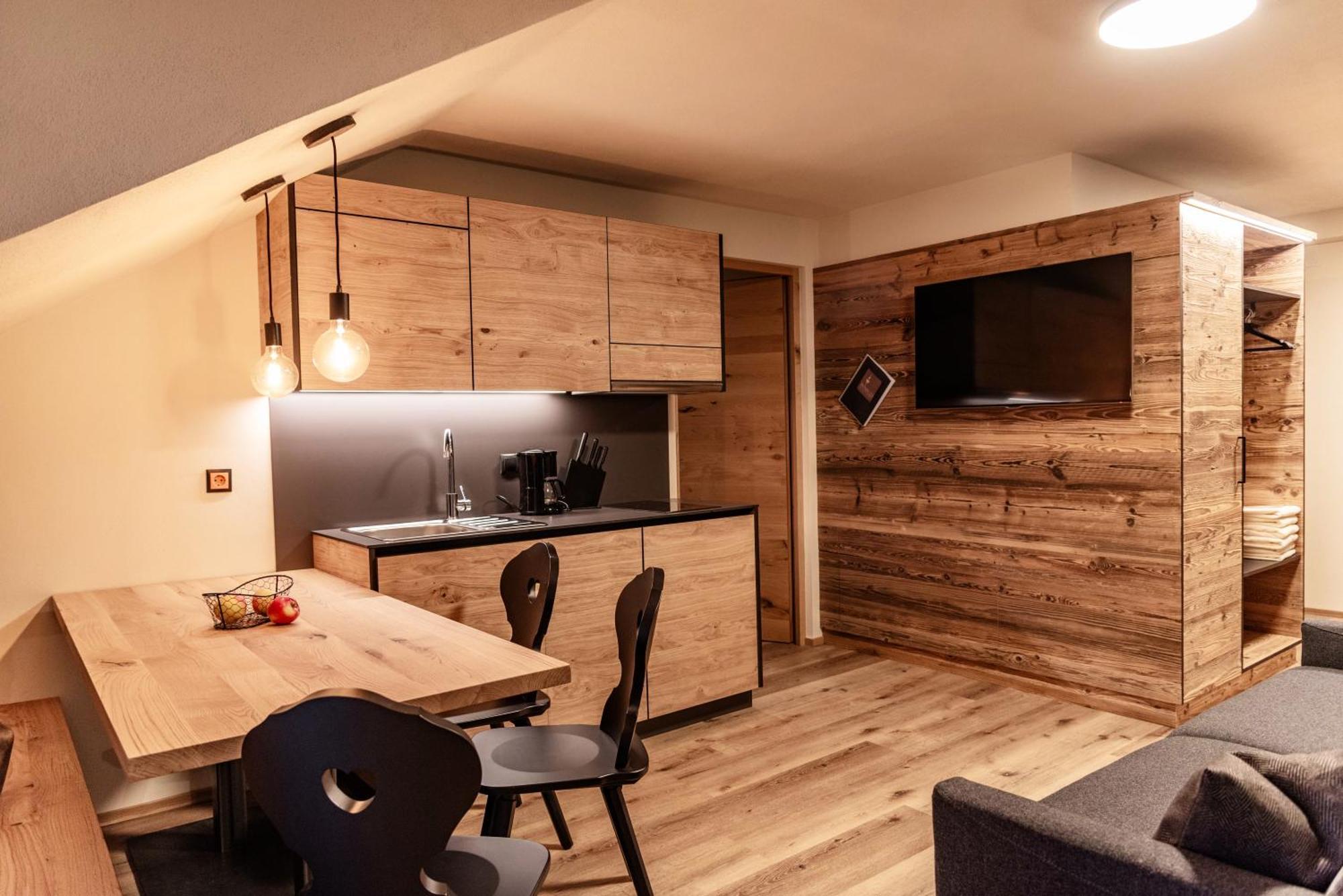 فالزيس Appartement- Und Wellnesshotel Winkler المظهر الخارجي الصورة